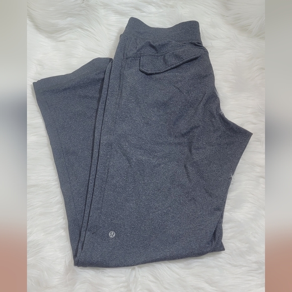 Lululemon Kung Fu Pants Size L - Picture 4 of 8